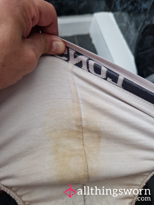 8 Day Worn Lonsdale Pants Mexican Stand Off Who Pays Wins CUM SPOTS VISIBLE( STRAY PUBES NOW IN THERE PISS STAINED AND MUSKY OUTER PISS STAIN AS INNER LOOKS LIKE SOME