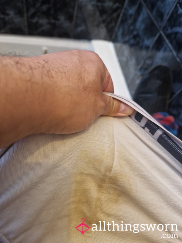 14 Day Worn Lonsdale Pants Mexican Stand Off Who Pays Wins CUM SPOTS VISIBLE( STRAY PUBES NOW IN THERE PISS STAINED AND MUSKY OUTER PISS STAIN AS INNER LOOKS LIKE SOME