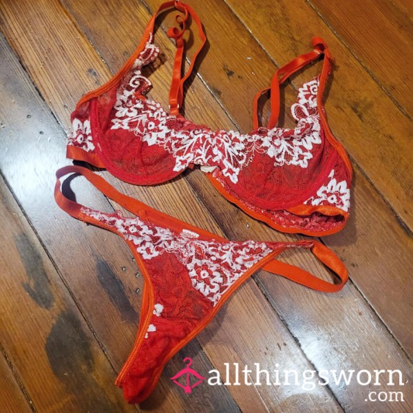 *2 DAYS WORN* RED LACE LINGERIE SET $29