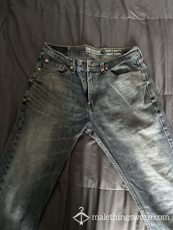 $28-Mens Well Worn Levi’s Jeans