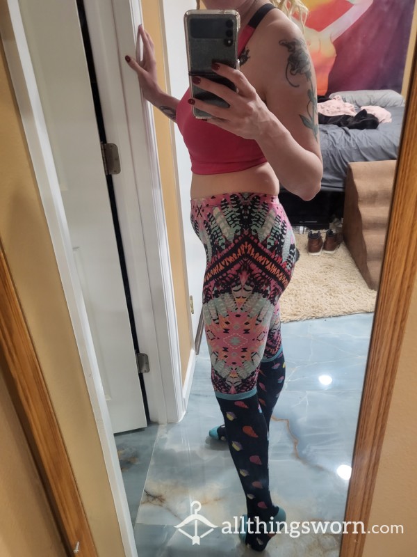 Funky Leggings 🥵