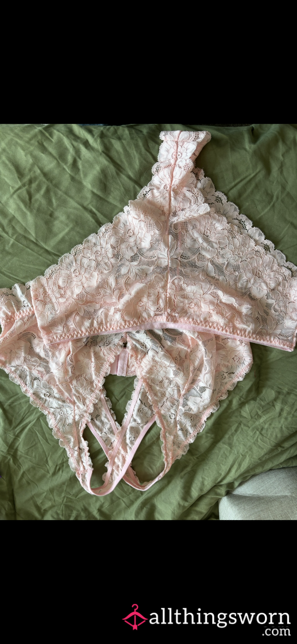 Baby Pink Set| 2 Piece Set | Lace | XL | Bralette| Cheeky Panties