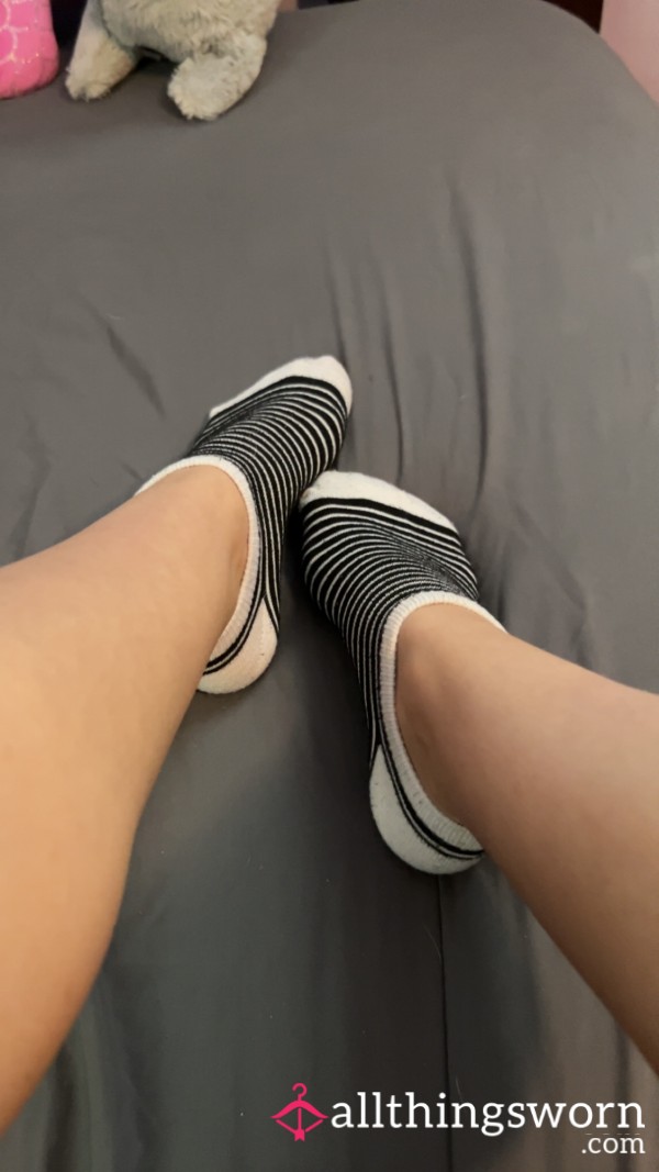 Black And White Ankle Socks