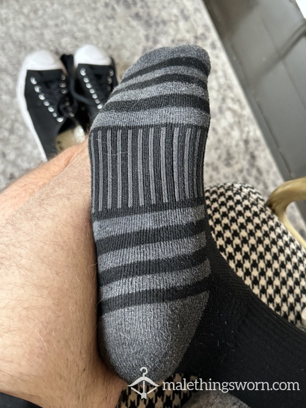Black Athletic Socks Size 10 Men’s
