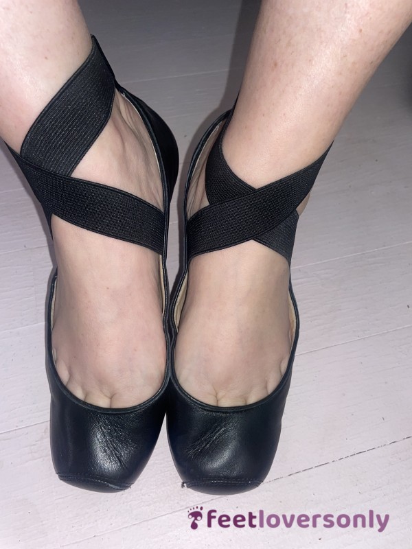 Black Leather Flats Flat Shoes Stinky Smelly