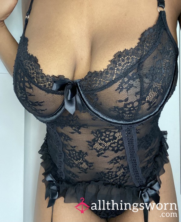 Black Lingerie With Flower Embroidery