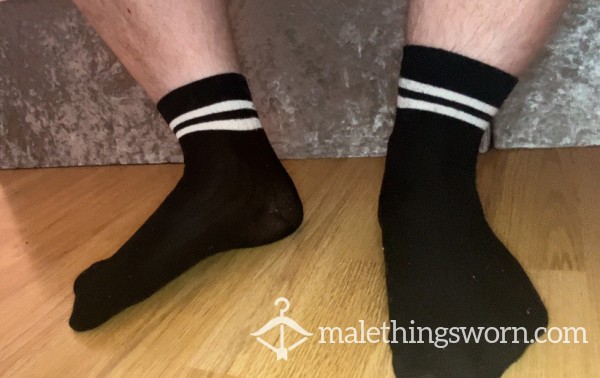 Black Thin Used Gym Socks ( Strong Smell)