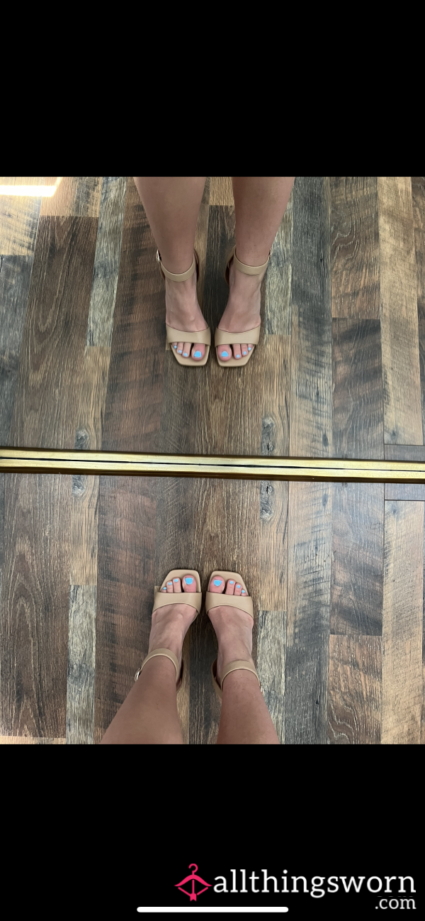 Feet Pictures With Blue Pedi In Heels And A Dress