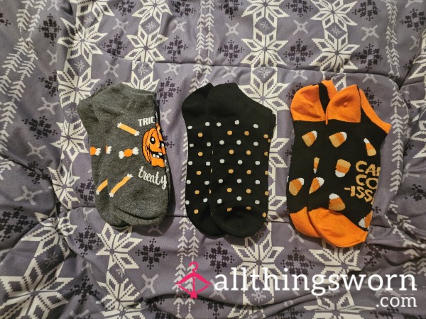 Brand New Halloween Socks, Who Wants Them.