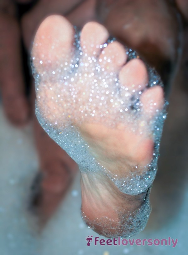 Bubble Bath Delight For My Feet