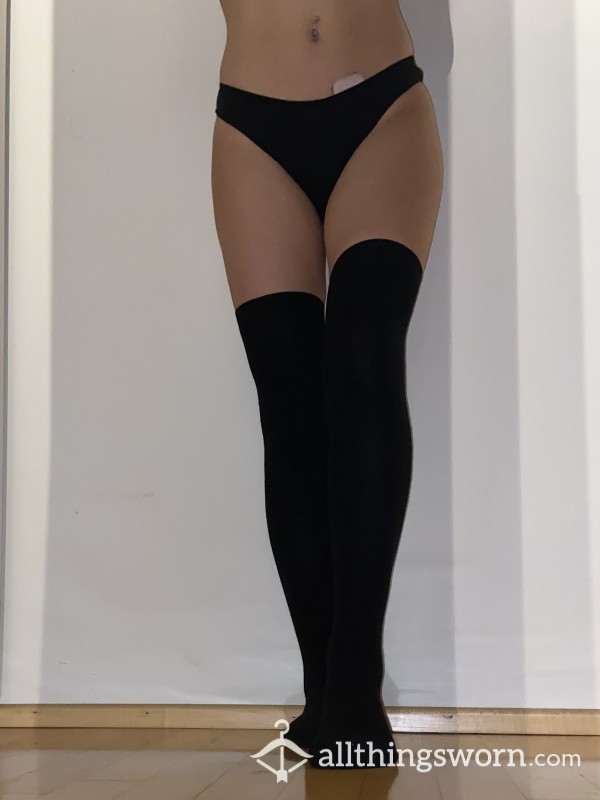 Cla**ic Cotton High Knee Socks