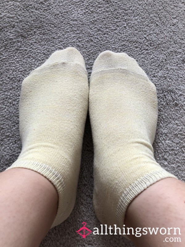 Cute Pastel Yellow Ankle Socks