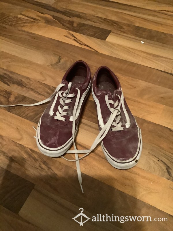 Dirty Maroon Vans- Size 10❣️