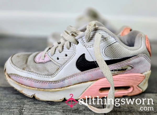 Extremely Well Worn Nike Air MAX Trainer Sneakers For You Foot Fet**h Slaves, Very Worn Very Loved And Lived In!!