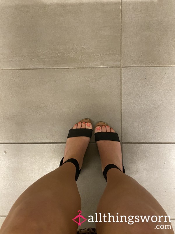 Feet Pics With D*** Shaped Items