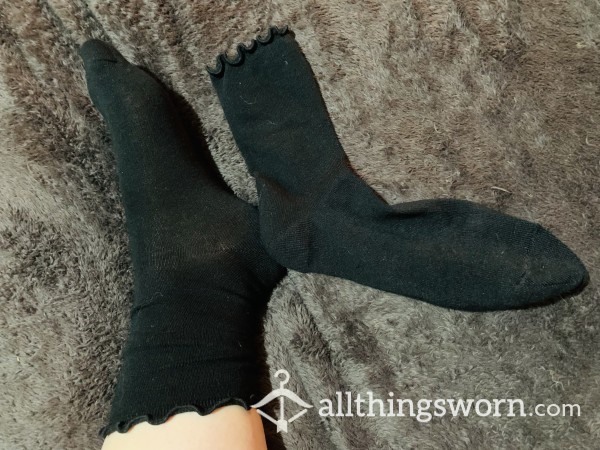 FRILLY Black Sweaty Full Days Worn Socks