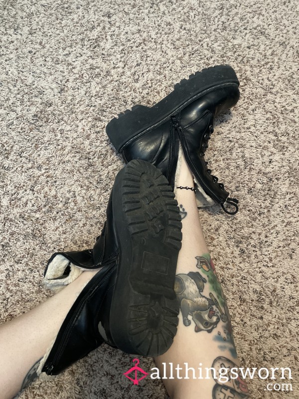 Furry Combat Boots 🖤