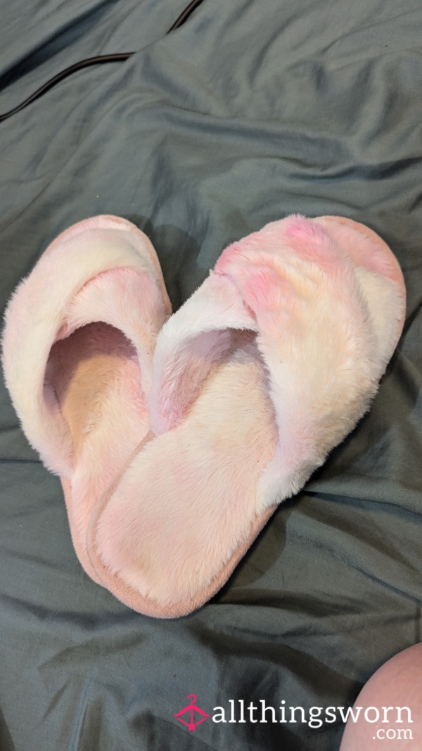 Fuzzy House Shoe Slippers