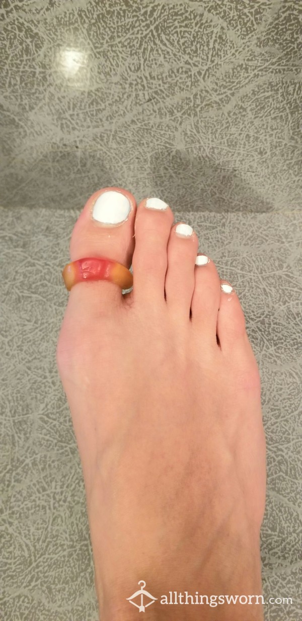 Gummy Toe Ring