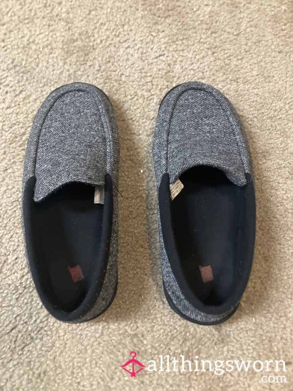 House Slippers, Super Smelly