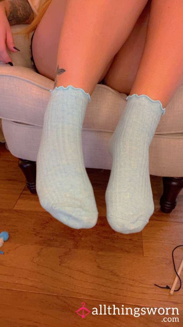 Light Blue/Green Ruffle Ankle Socks