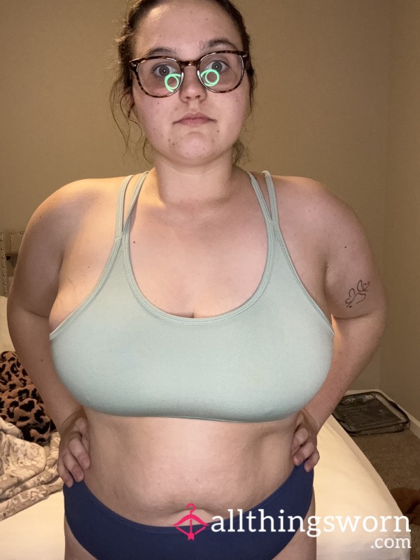 Light Green Sports Bra