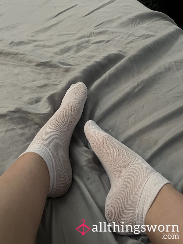 Little White Ankle Socks With Cuffs