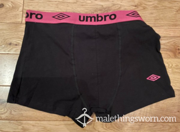 SOLD - Men's Umbro Black Boxer Trunks With Pink Waistband (XL) Ready To Be Customised For You!