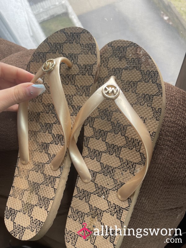 Mk Flip Flops