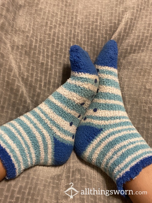 My Favorite Fuzzy Socks To Wear Around The House