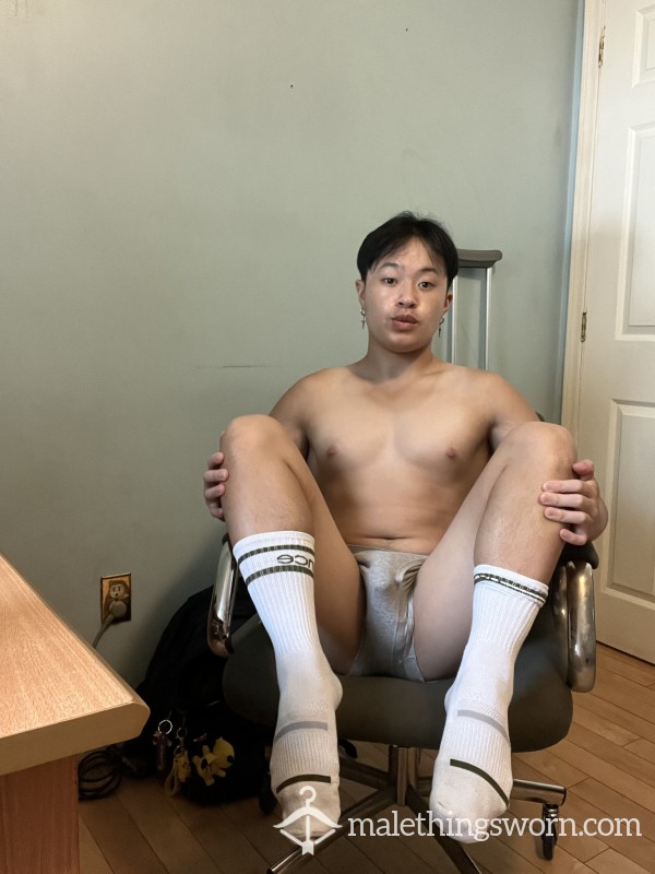 One Week Worn Mens New Balance White Socks