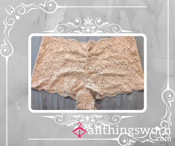 Pale Yellow Lace Pantys