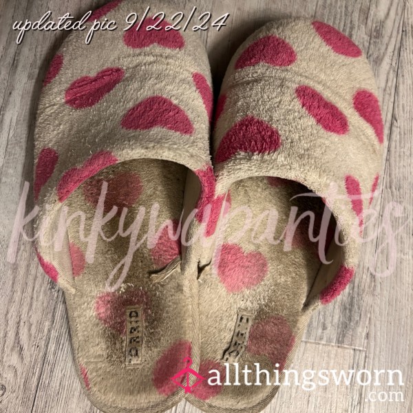 Stinky, Sweaty Pink Heart Slippers  - Size 10W - Includes U.S. Shipping