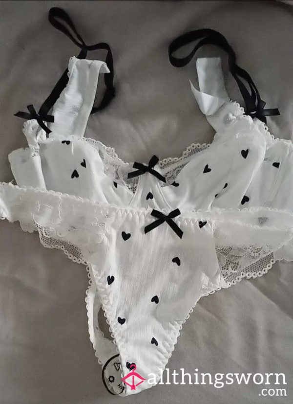 Pretty Feminine White Lingerie, Women's Worn Lingerie For Sale. 🖤