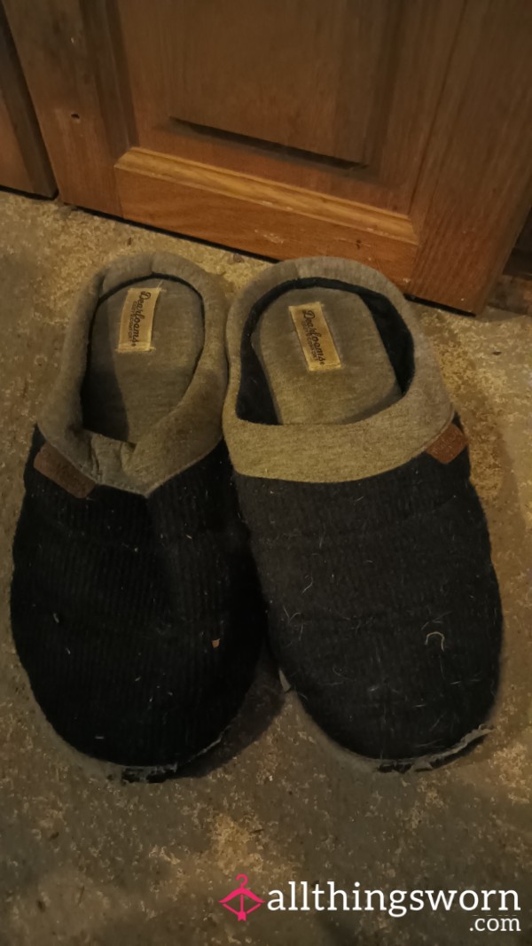 Retired House Slippers🤢😏😘