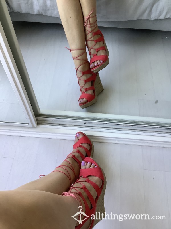 S**y Red Lace Up Summer P**p Toe Wedges, UK 5