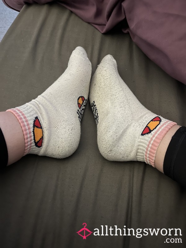 Size 5 White Ellesse Socks