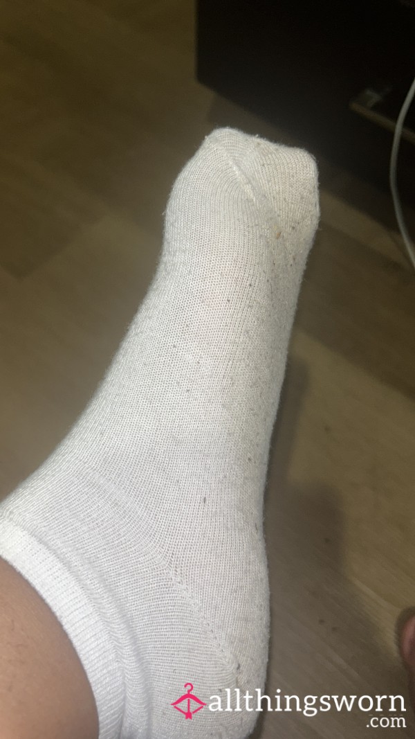 Size 7 White Dirty Socks 💋💋