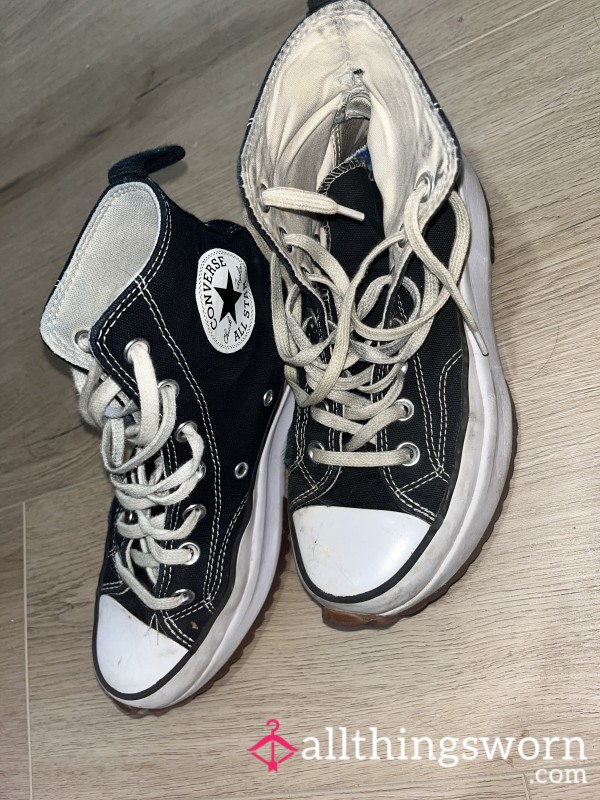 STINKY CONVERSE - 4 Years Old