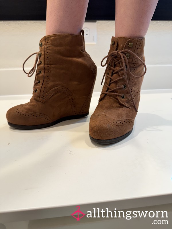 Suede Brown Ankle Boots