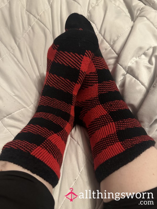 Super Soft Red And Black Socks (goth Girl)