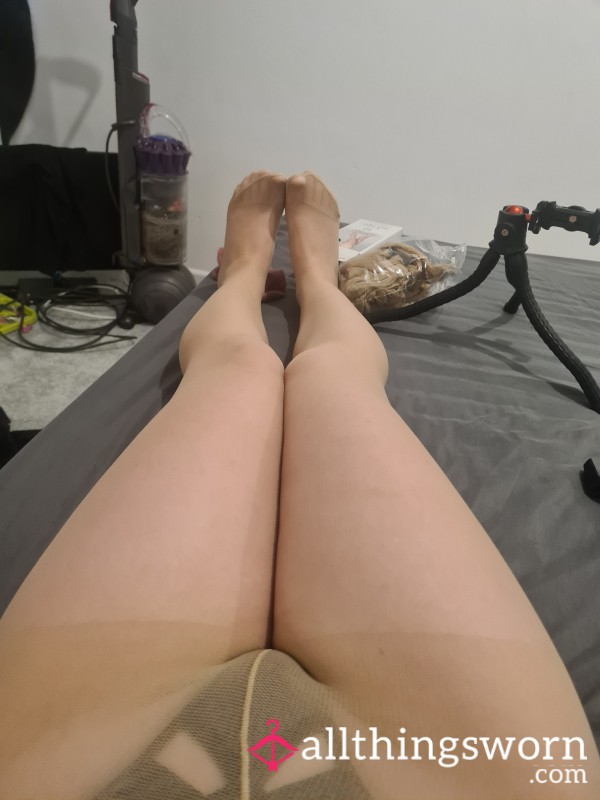 Tan/ Nude Colour Tights (pantyhose)