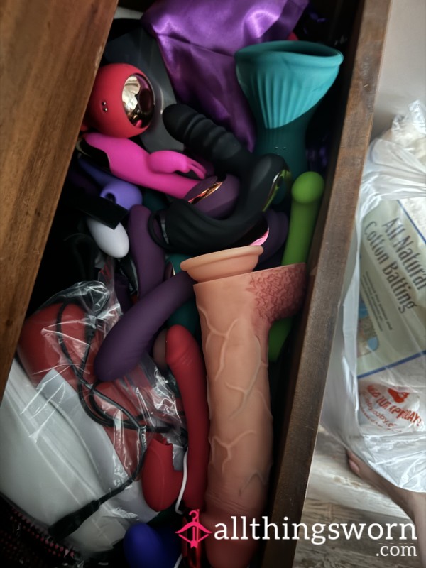 Toy Masturbation