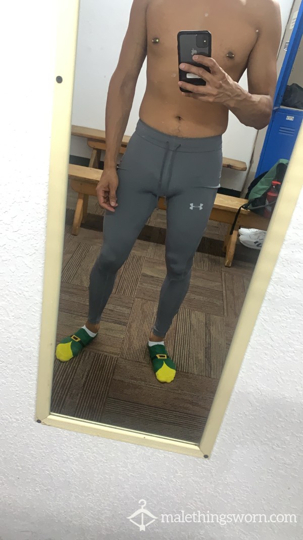 UA Small Workout Tights