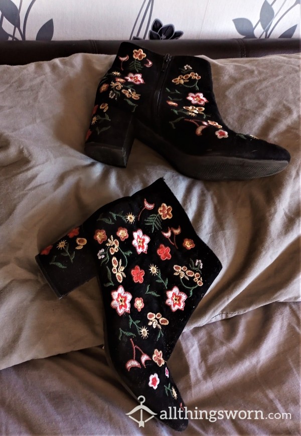 20% Off My Used Heeled Ankle Embroidered Flower Boots