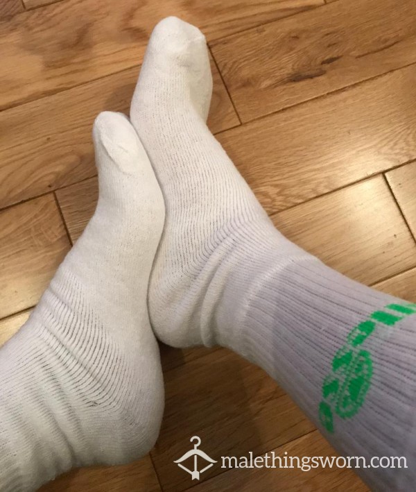 Used Men's Ellesse White Sports Crew Socks Neon Green Logo - Wanna Sniff?