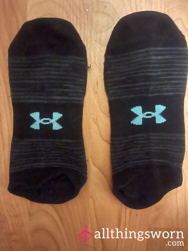 Very Old Smelly Under Armour Black And Blue Stripes Cotton Socks 🧦