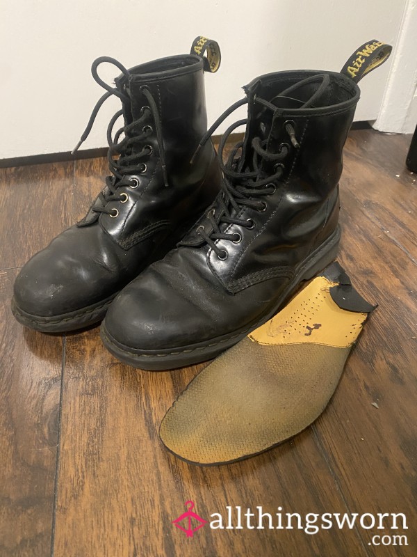 Well-Loved Docs From A Transgirl