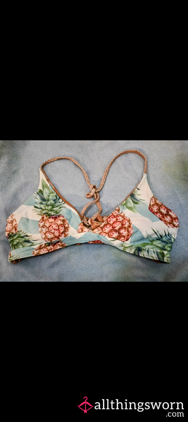 💦 Well Worn 🍍 Pineapple 🍍 Pattern 🍍 Bikini Top~Size~L💦