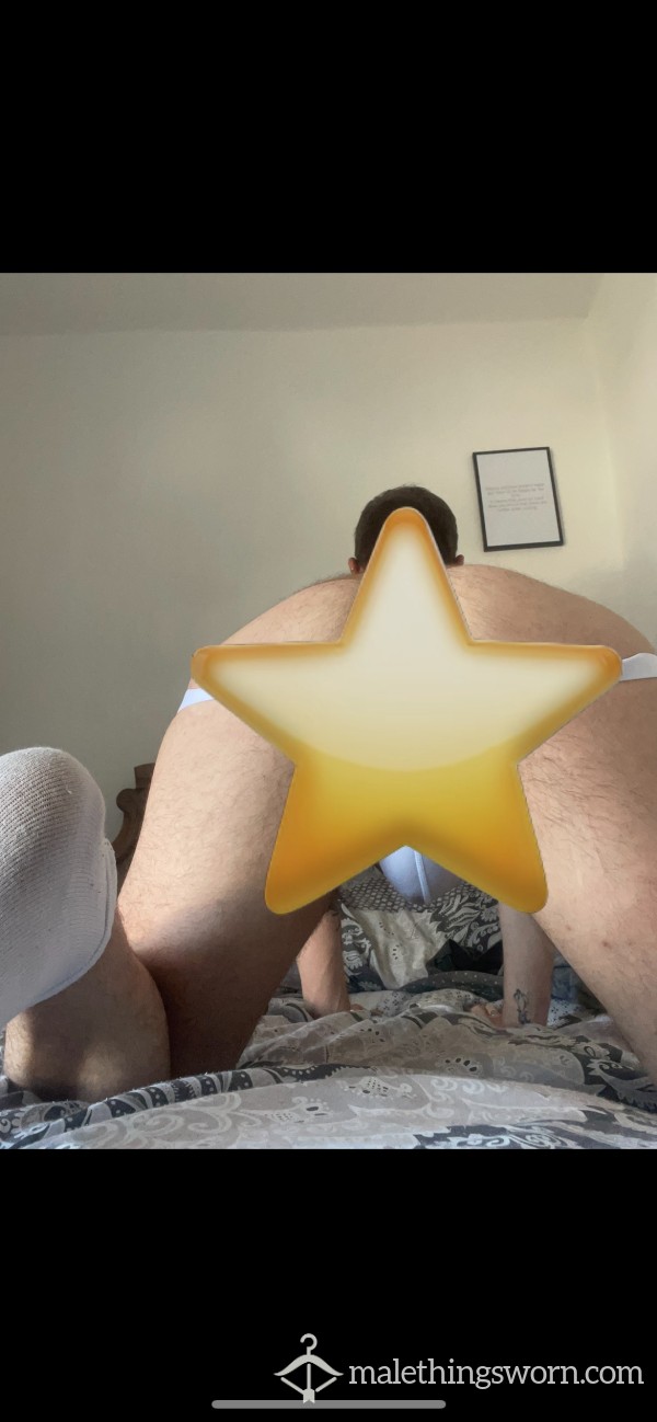 Who Wants To Stretch My Hole?